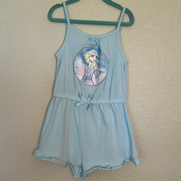 Set of Girls Frozen rompers size 6x. - Picture 2 of 8
